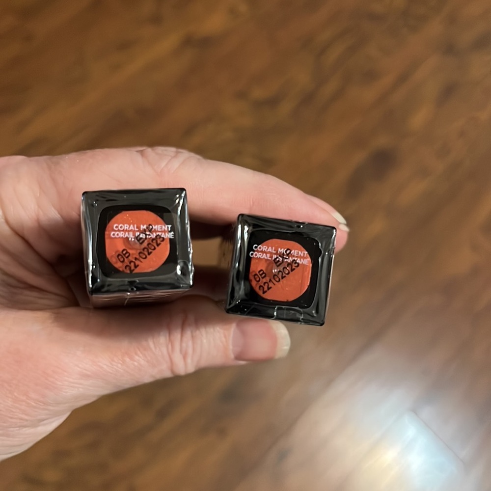 Fmg Avon Ink High Gloss lip Lacquer in Coral Moment